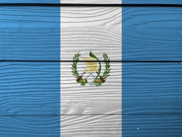 危地马拉国旗的颜色涂在玻璃纤维水泥板墙的背景上 蓝白相间 国徽以白色为中心 — 图库照片