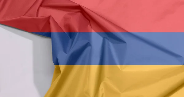 Armenien Tyg Flagga Crepe Och Veck Med Vitt Utrymme Horisontell — Stockfoto