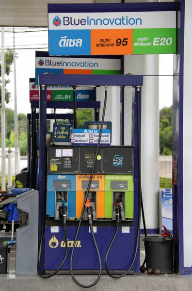 Pathumthani Tailândia Julho 2017 Distribuidor Gás Posto Gasolina Ptt Ptt — Fotografia de Stock