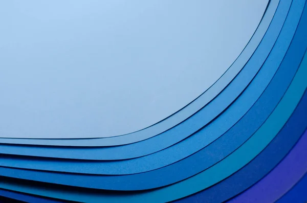 浅蓝色波浪曲线动态风格的明亮软设计背景 模板横幅设计理念 — 图库照片