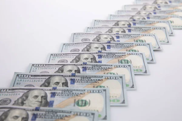 Συλλογή Τραπεζογραμματίων Των Εκατό Δολαρίων Που Απομονώνονται Λευκό Φόντο Κοντινή — Φωτογραφία Αρχείου