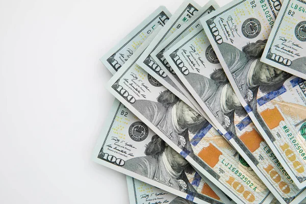 Sammlung Von Hundert Dollar Banknoten Isoliert Auf Weißem Hintergrund Nahaufnahme — Stockfoto