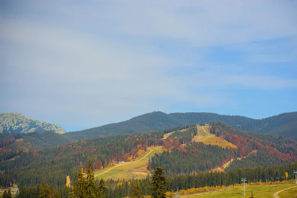 Bella Vista Sulle Montagne Tempo Vacanza Europeo Montagna Paesaggio Estivo — Foto Stock