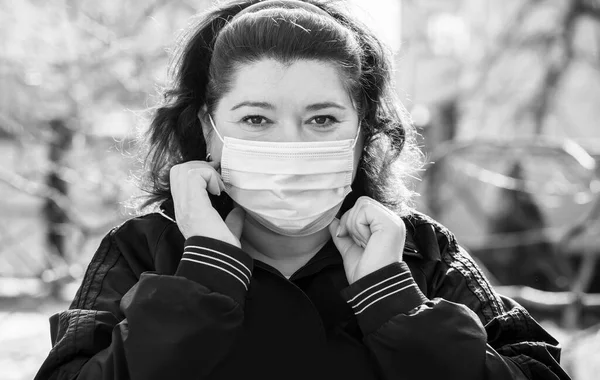 Detengan Virus Mujer Textil Máscara Protectora Distancia Social — Foto de Stock