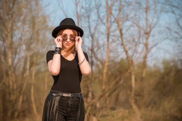 Detalhes Roupa Elegante Além Menina Tamanho Com Tamanho Grande Cinto — Fotografia de Stock