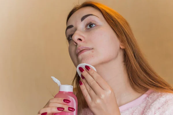 Acné Cicatrices Mujer Sencilla Cerca Retrato Natural Sin Maquillaje Retoque — Foto de Stock