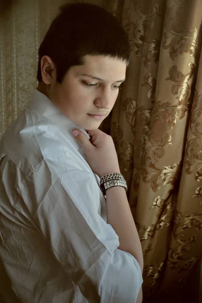 Життя Підлітка Багатство Досвід Молодого Хлопця Портрет Молодого Чоловіка Стильній — стокове фото