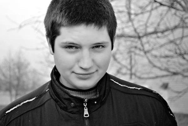 Портрет Молодого Хлопця Місті Підлітковий Спосіб Життя Гарний Хлопчик — стокове фото