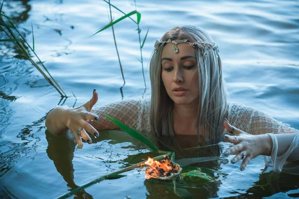 Mermaid Girl Bride White Dress Lake Fantasy Girl Mysterious Scene — Stock Photo, Image