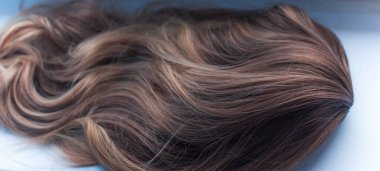 Peruklar, saçlar. Kadınların güzellik anlayışı