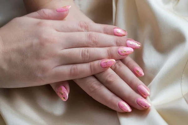 Jasny Manicure Pomysły Dla Kobiet Piękno Dbałość Ręce Paznokcie — Zdjęcie stockowe