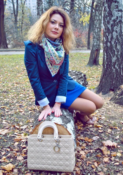 Stylish Young Woman City Autumn Fashionable Style Girl Coat City — Stock Photo, Image