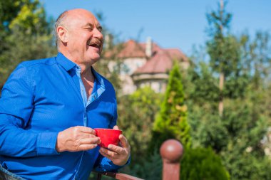 Olgun yaşlı adam hayatı, yaşam tarzı konsepti yaşlı insanlar, hayat parçaları.
