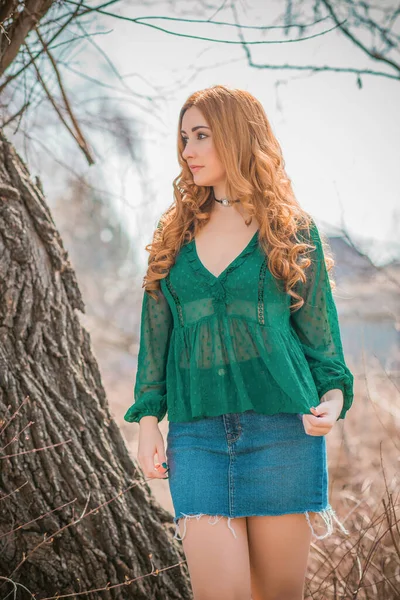 Modern Vintage Style Redhead Woman Green Blouse — Stock Photo, Image