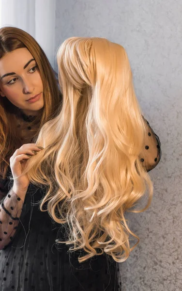 Жінка Перуками Віг Синетет Натуральне Волосся Жіноча Концепція Краси — стокове фото
