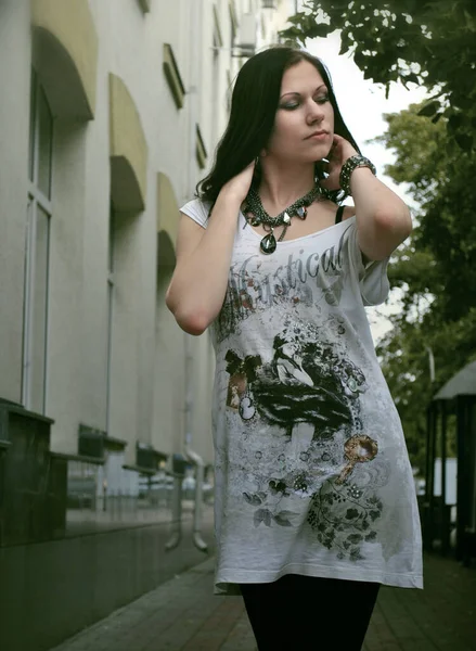 Jovem Garota Moderna Cidade Vida Estudantil Retrato Livre Menina Simples — Fotografia de Stock