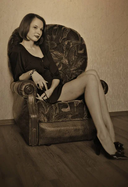 Vintage Portrait Thin Modern Woman Casual Mix Style Beautiful Lady — Stock Photo, Image