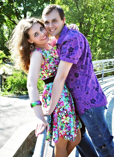 Couple Young People Park Happy See Each Other Family Values — Stock Photo, Image