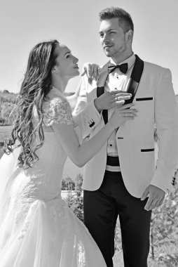 Büyülü düğün anları, aşk hikayesi, mutlu evlilikler. Düğün stili detaylar, elementler ve güzellikler 