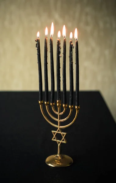 Menora Mit Dunklen Kerzen Ritualen Und Magischer Zeit — Stockfoto