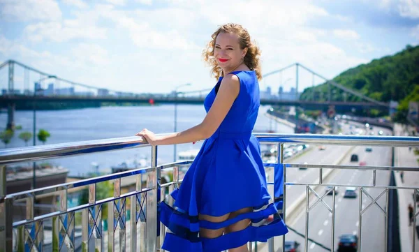 Blond Hair Curly Woman Size European Appearance Blue Retro Dress — Stock Photo, Image