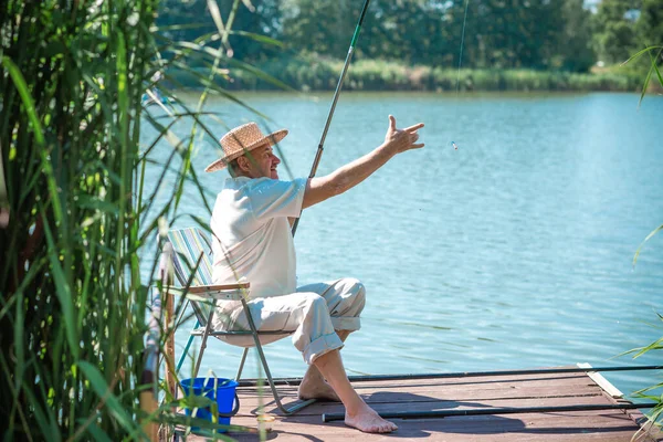 Senior Man Fishing Lifestyle People Retired Hobby Older People — Stock Photo, Image