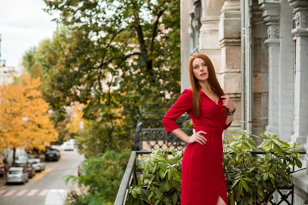 Portrait Pretty Fashionable Middle Age Redhead Woman Mature Woman Lifestyle — Stock Photo, Image