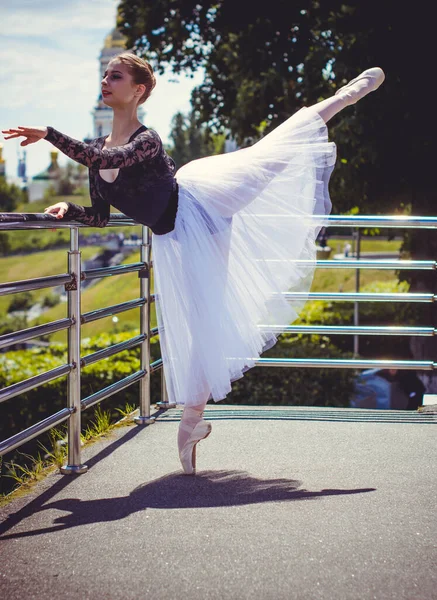 Young Woman White Tutu Dancing Green Landscape Beautiful Ballerina Showing — Stock Photo, Image