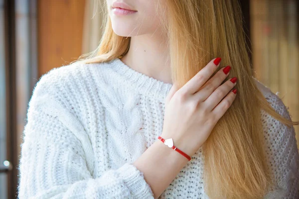 Zarter Lässig Romantischer Look Stilvoller Frauen Hübscher Schmuck Schöne Atmosphärische — Stockfoto