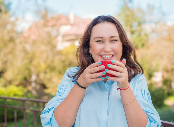 Mañana Mujer Talla Grande Señora Come Dulces Bebe Café — Foto de Stock