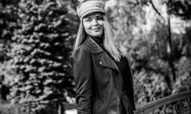 Sonbahar - sonbahar sezonu, büyük beden kadınlar için günlük tarz. Moda kıyafetleri ve kıyafet malzemeleri.