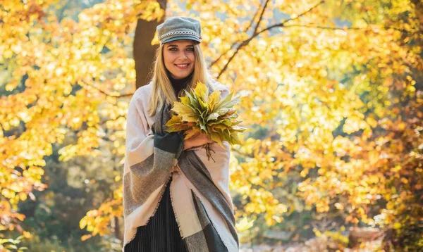 Herbst Herbst Lässiger Stil Für Size Frauen Modische Kleidung Und — Stockfoto