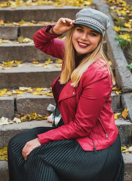 Herbst Herbst Lässiger Stil Für Size Frauen Modische Kleidung Und — Stockfoto