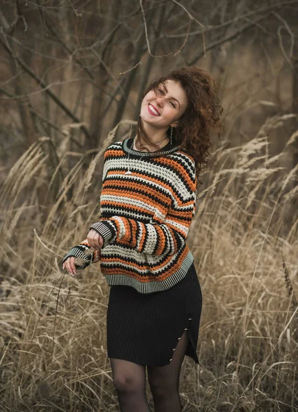 Novo Mundo Pessoas Nova Era Menina Moderna Tem Bom Humor — Fotografia de Stock