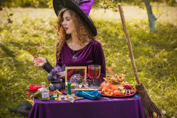 Varázslatos Jelmez Ötletek Halloween Party Koncepció Őszi Ünnepek Boszorkány Jelmezek — Stock Fotó