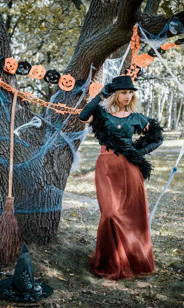 Čaroděj Cosplay Nápady Halloweenskou Párty Koncept Podzimních Prázdnin Žena Kostýmech — Stock fotografie