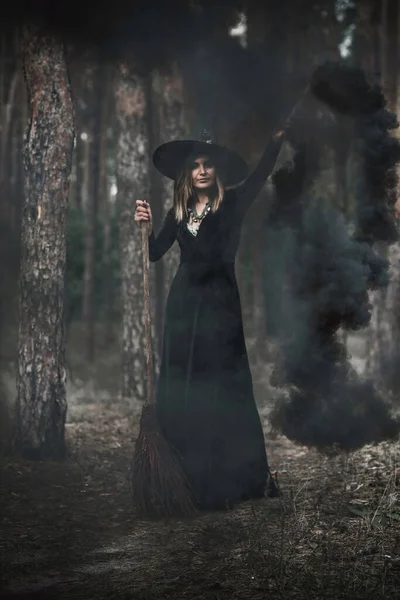 Halloween Semester Häxa Lady Mystisk Atmosfär Häxeri Koncept Idéer För — Stockfoto