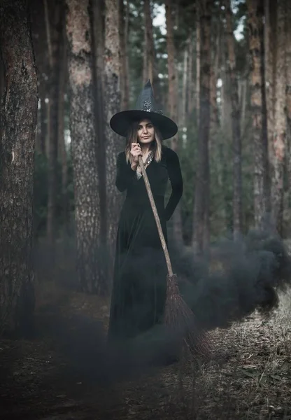 Halloween Ünnep Boszorkány Lady Mystical Hangulat Boszorkányság Koncepció Ötletek Party — Stock Fotó