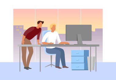 Ofis gece geç saatlere kadar çalışıyor.