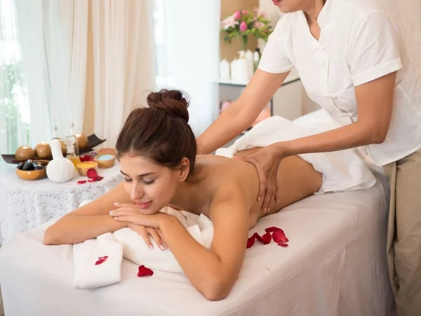 Image Beautiful Young Woman Receiving Massage Spa Salon — Stock Photo, Image