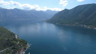 Boka Bay eski Perast, Karadağ yukarıda havadan görünümü