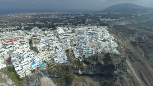圣托里尼岛著名希腊度假村鸟瞰图. — 图库视频影像