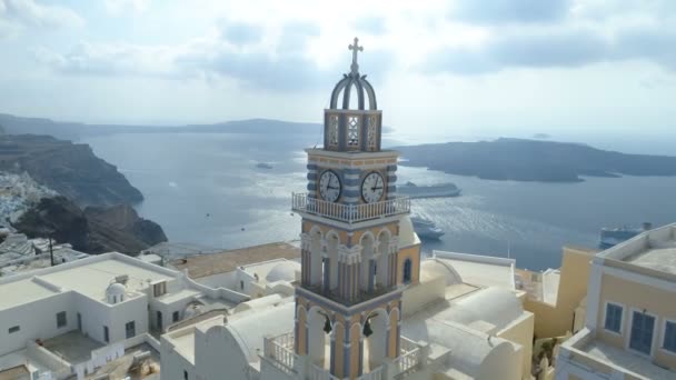 Vista aérea de la Catedral Católica Iglesia de San Juan Bautista — Vídeos de Stock