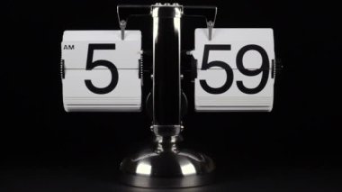 önceki ve yeni saat 06: 00 başında tamamlanması