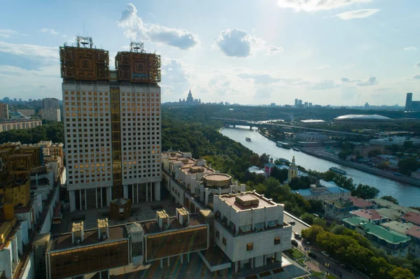 Vue aérienne de l'Académie russe des sciences à Moscou — Photo