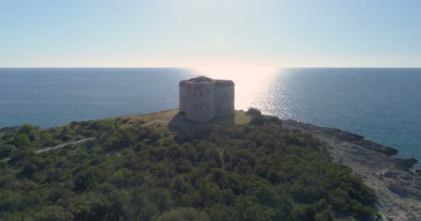 Вид с воздуха на крепость полуостров Арза Луштица . — стоковое видео