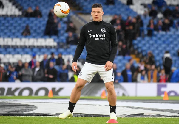 LONDON, ENGLAND - 9 Mayıs 2019: Eintracht 'tan Luka Joviç, Chelsea FC (İngiltere) ve Eintracht Frankfurt E.V. arasında oynanan 2018 / 19 UEFA Avrupa Ligi Yarı Finallerinin ikinci ayağı öncesinde çekilmiştir. (Almanya) Stamford Köprüsünde.