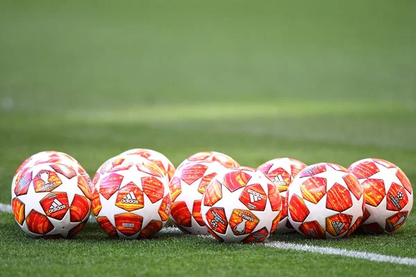 Madrid Spanje Mei 2019 Officiële Wedstrijdballen Afgebeeld Tijdens Een Trainingssessie — Stockfoto