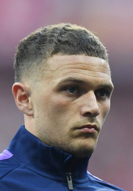 MADRID, SPAIN - 1 Haziran 2019: Tottenham 'dan Kieran Trippier, Wanda Metropolitano' daki Tottenham Hotspur (İngiltere) ile Liverpool FC (İngiltere) arasındaki 2018 / 19 UEFA Şampiyonlar Ligi Finali öncesinde çekilmiştir..