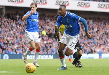 GLASGOW, SCOTLAND - 18 Temmuz 2019: Rangers takımından Joe Aribo, 2019 / 20 UEFA Avrupa Ligi 'nin Ibrox Park' taki Rangers FC (İskoçya) ve St Joseph 's FC (Cebelitarık) arasındaki birinci tur ön eleme karşılaşmasının ikinci ayağı sırasında resmedildi..